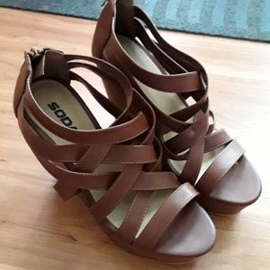 Brown Wedges